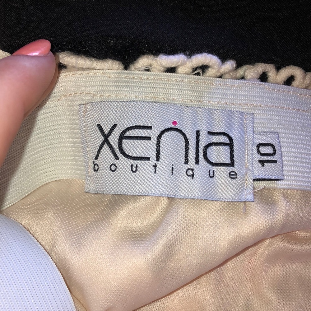 Mini skirt - Picture 3 of 3